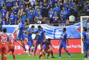  维罗纳关键战失利跌入降级区  