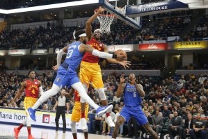 NBA，湖人加时绝杀掘金终结对手十二连胜